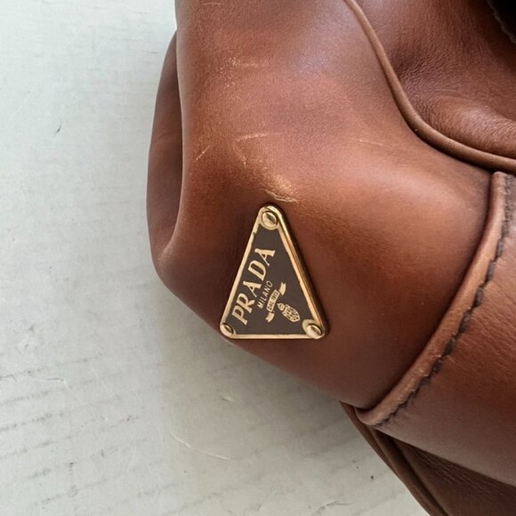 Prada Brown Doctors Bag  / VIBE - Picture 6 of 13